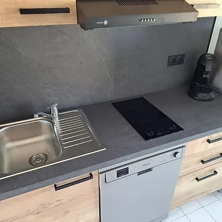 Sopraland 514, T2 Pour 5 Pers, Piscine, Petite Vue