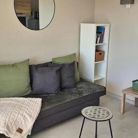 Sopraland 514, T2 Renove Avec Piscine Pour 4 Personnes