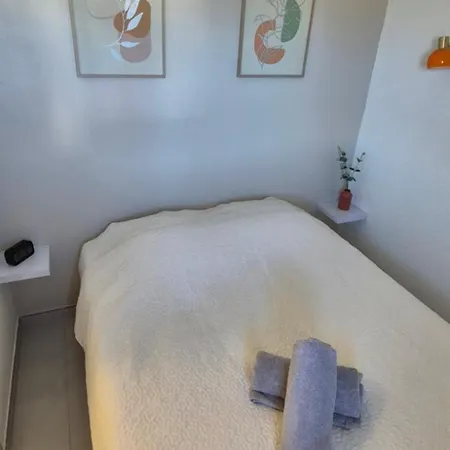 Sopraland 514, T2 Renove Avec Piscine Pour 4 Personnes דירה