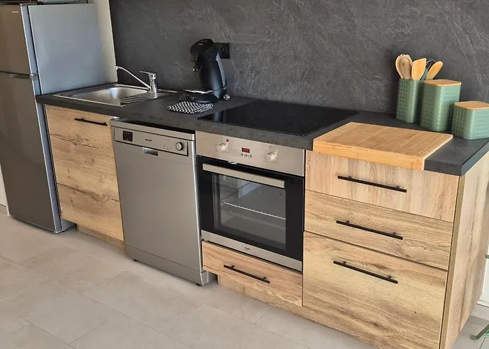 Sopraland 514, T2 Pour 5 Pers, Piscine, Petite Vue